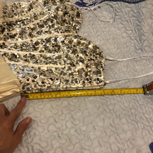 This is an exquisite gown. It’s ready for dancing. - Picture 7 of 8